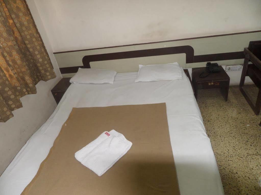 Hotel Shilpa ناسيك المظهر الخارجي الصورة